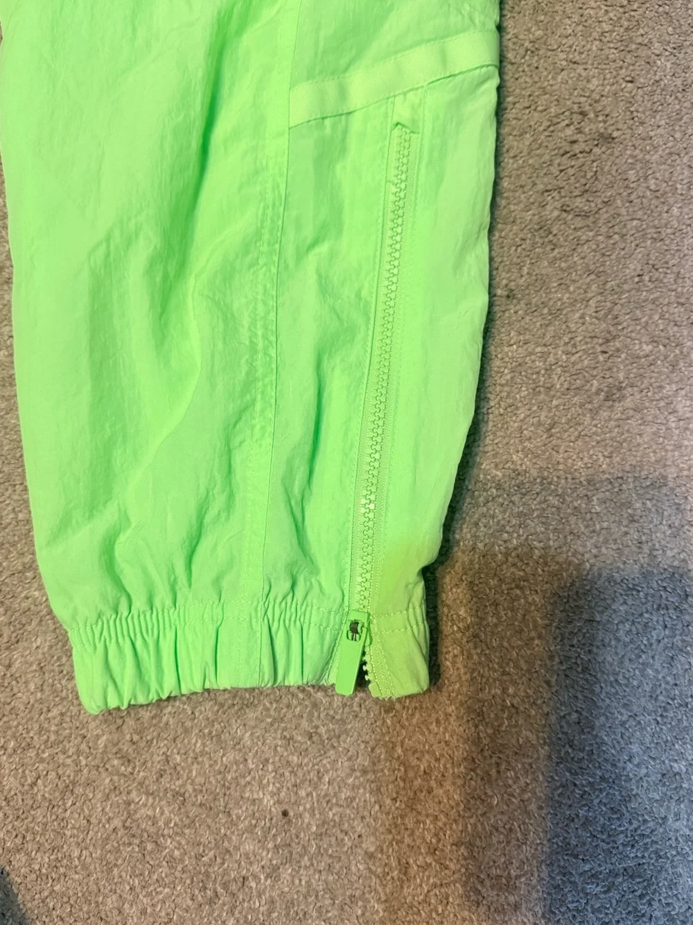 Nike Sportswear Heritage Windrunner Mens Woven Pants Key Lime Size M